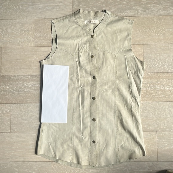 Leather snap button vest/ top - Picture 5 of 5